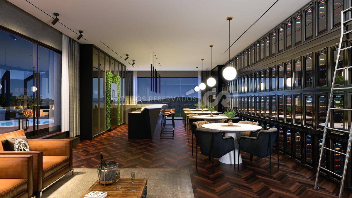Apartamento com 4 suítes no Number One Tower Frente Mar no Centro em Itapema
