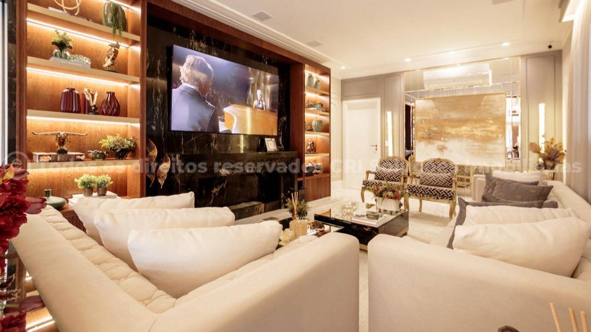 Apartamento Penthouse com 4 suítes no Edifício Noah Residence na Meia Praia, Itapema