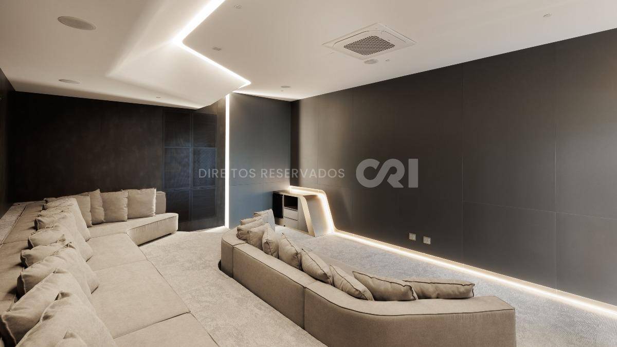 Apartamento com 4 Suítes, 294m² no Yachthouse by Pininfarina na Barra Sul em Balneário Camboriú