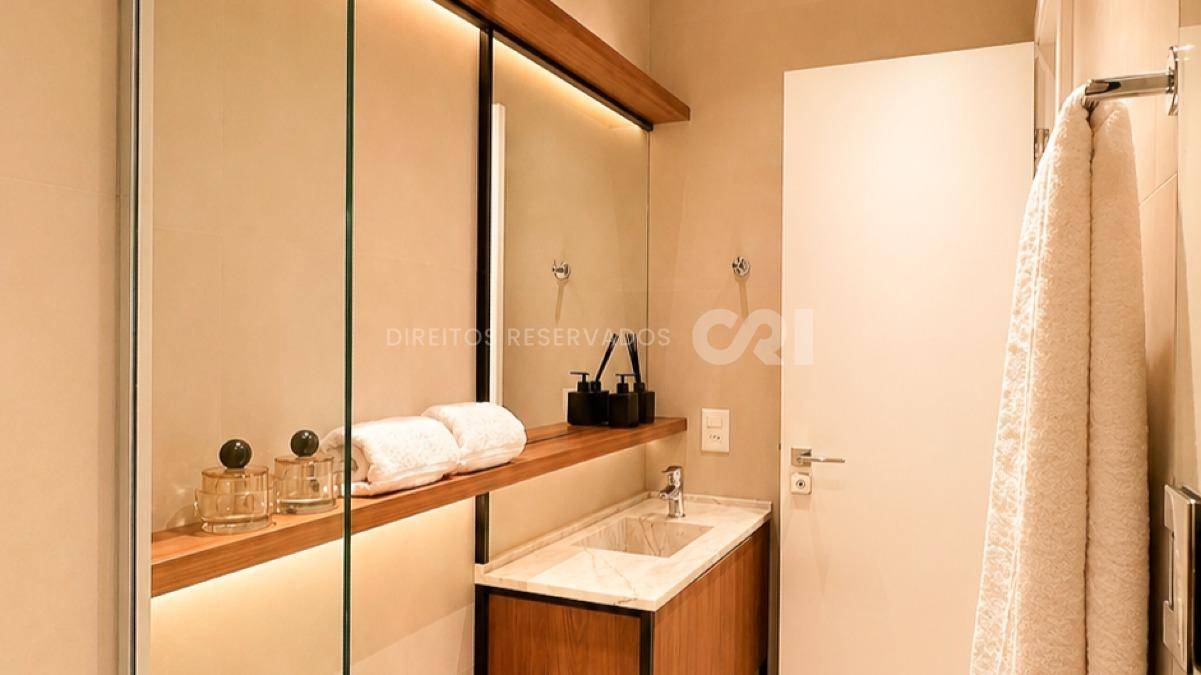 Apartamento decorado com 3 quartos no Salt na Praia Brava em Itajaí