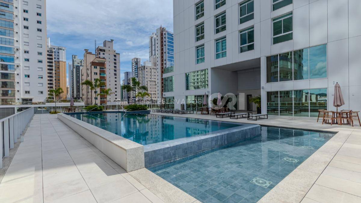 Apartamento com 3 suítes no Edifício Horizon Residence no Centro em Balneário Camboriú