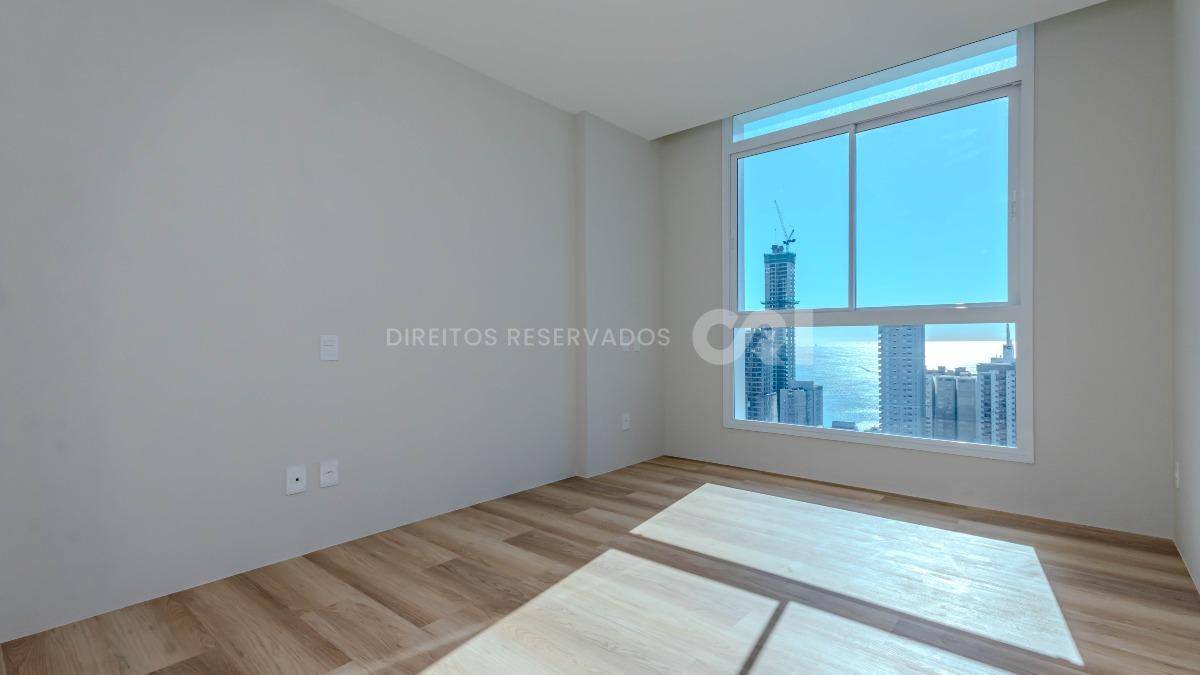 Apartamento com 4 quartos no Horizon Residence no Centro em Balneário Camboriú