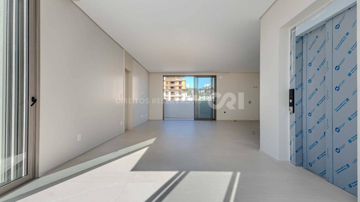 Cobertura duplex com 3 suítes no Edifício In Exclusive Home na Praia Brava em Itajaí