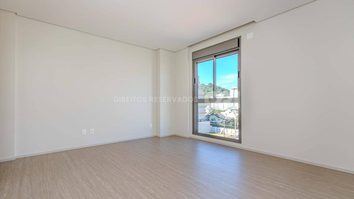 Cobertura duplex com 3 suítes no Edifício In Exclusive Home na Praia Brava em Itajaí