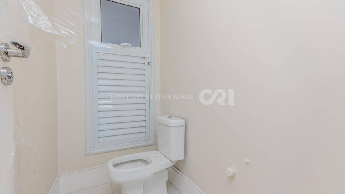 Apartamento duplex com 4 suítes no Residencial Le Majestic no Centro de Balneário Camboriú