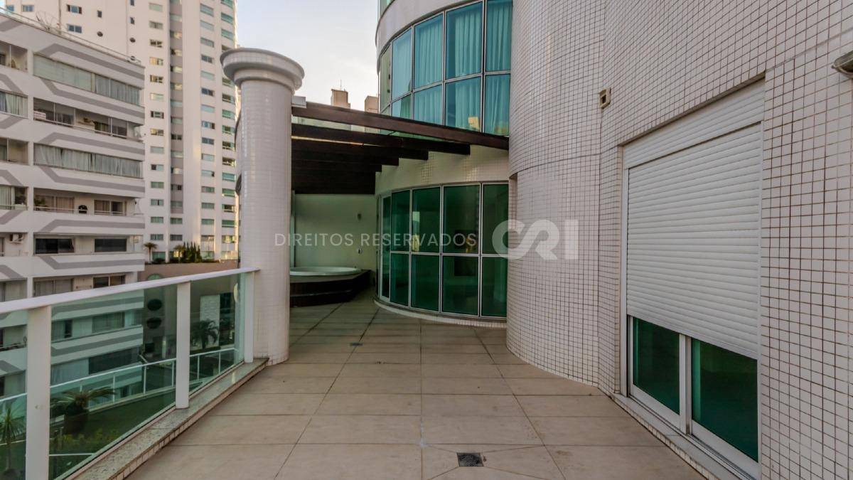 Apartamento com 3 suítes no Edifício Le Majestic no Centro, Balneário Camboriú