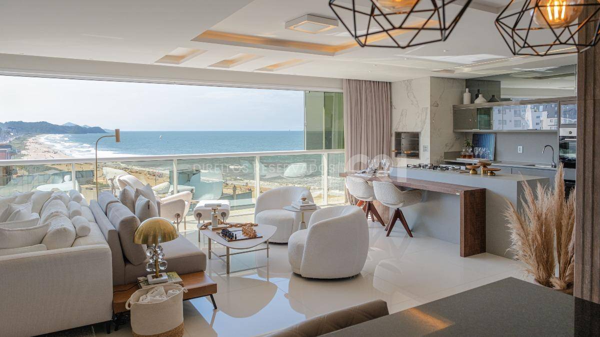 Apartamento mobiliado no Mirage Residence com 4 suítes na Praia Brava em Itajaí
