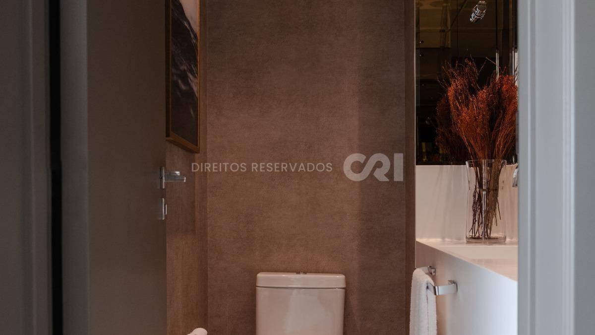 Apartamento mobiliado no Mirage Residence com 4 suítes na Praia Brava em Itajaí