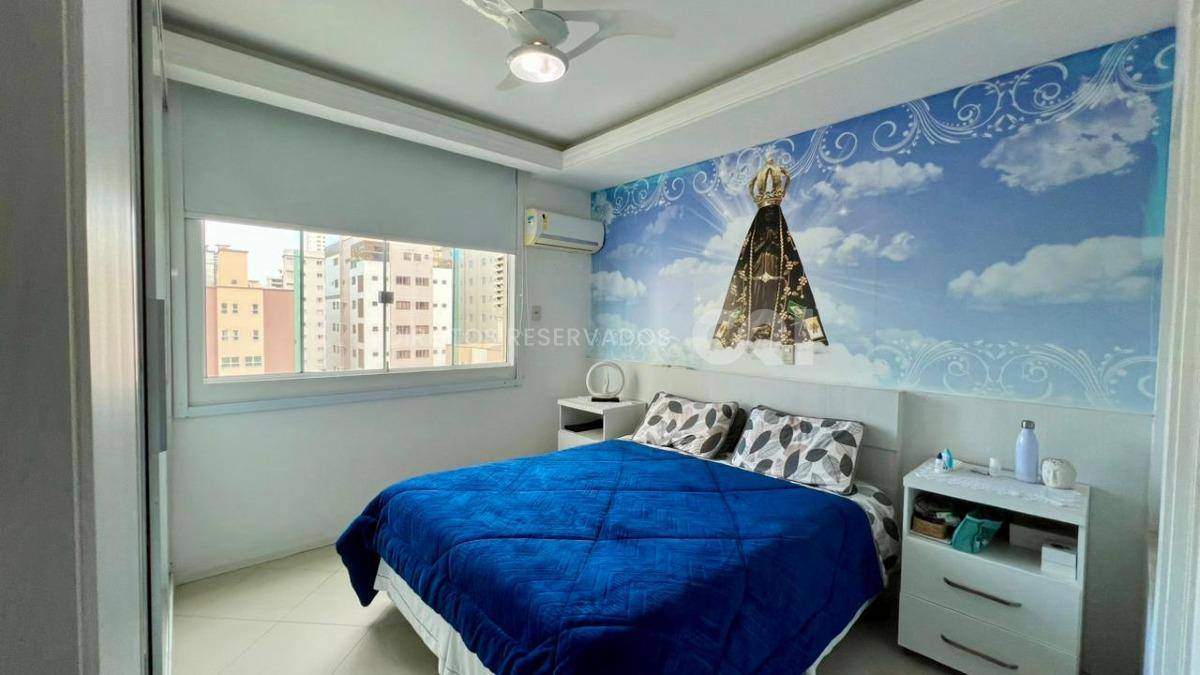 Apartamento com 3 suítes no Residencial Villa do Mar na Meia Praia em Itapema