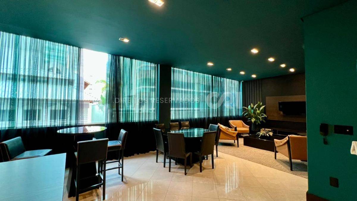Apartamento com 3 suítes no Residencial Villa do Mar na Meia Praia em Itapema