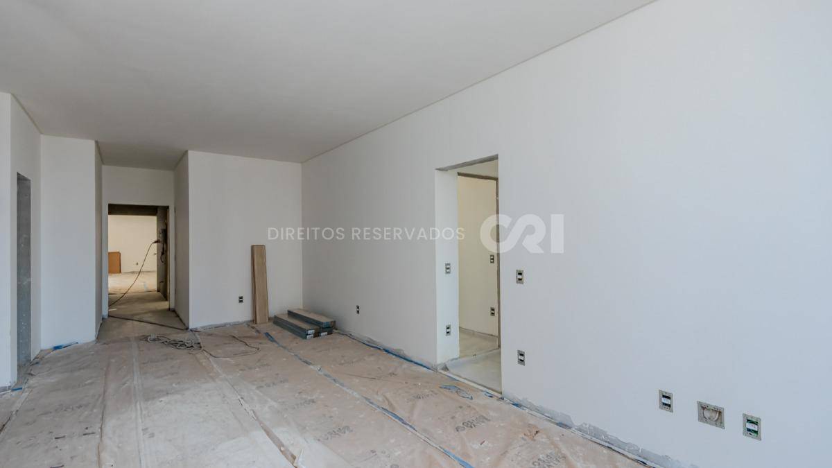 Apartamento com 3 Suítes no Jardins da Brava na Praia Brava em Itajaí