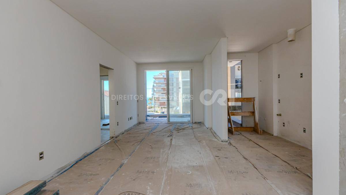 Apartamento com 3 Suítes no Jardins da Brava na Praia Brava em Itajaí