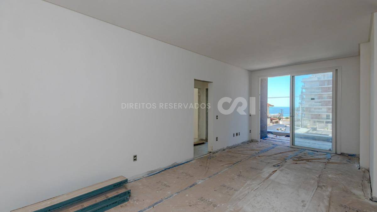 Apartamento com 3 Suítes no Jardins da Brava na Praia Brava em Itajaí