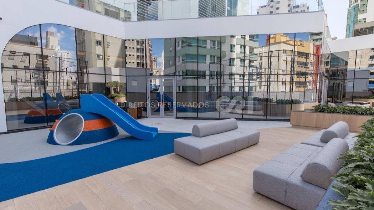 Apartamento com 4 suítes no Edifício Vitra by Pininfarina no Centro em Balneário Camboriú