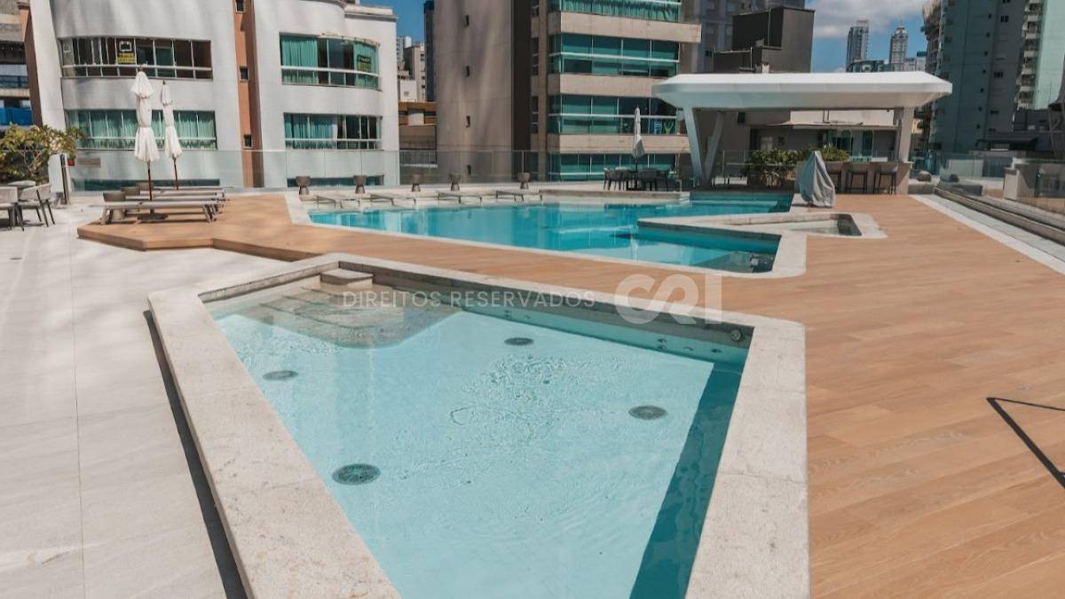 Apartamento com 4 suítes no Edifício Vitra by Pininfarina Centro em Balneário Camboriú