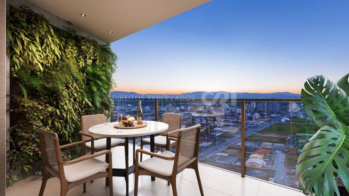 Apartamento com 2 suítes no Edifício Quest em Perequê, Porto Belo