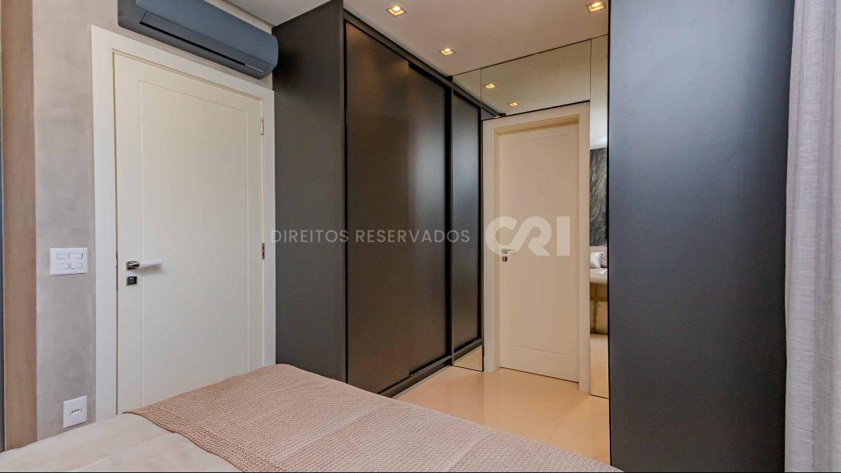 Cobertura duplex com 3 suítes no Hamptons Village no Centro de Balneário Camboriú