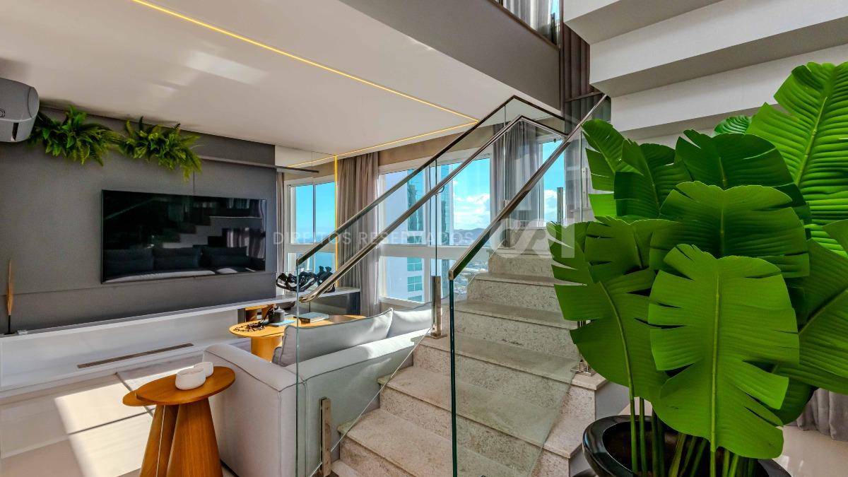 Cobertura duplex com 3 suítes no Hamptons Village no Centro de Balneário Camboriú