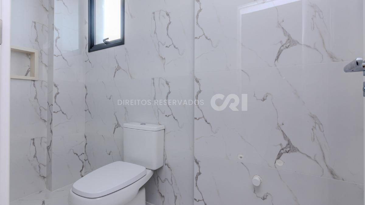 Cobertura Duplex com 3 Suítes no Brava Center Residence na Praia Brava em Itajaí