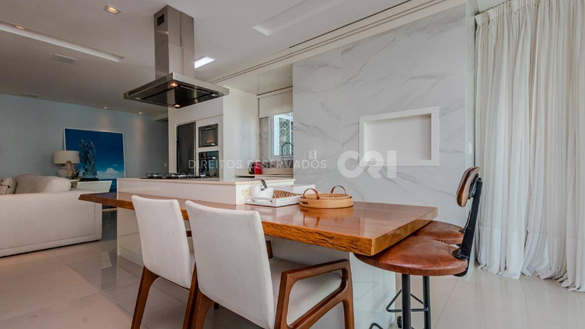 Apartamento com 3 quartos no Brava Beach Aroeira na Praia Brava em Itajaí