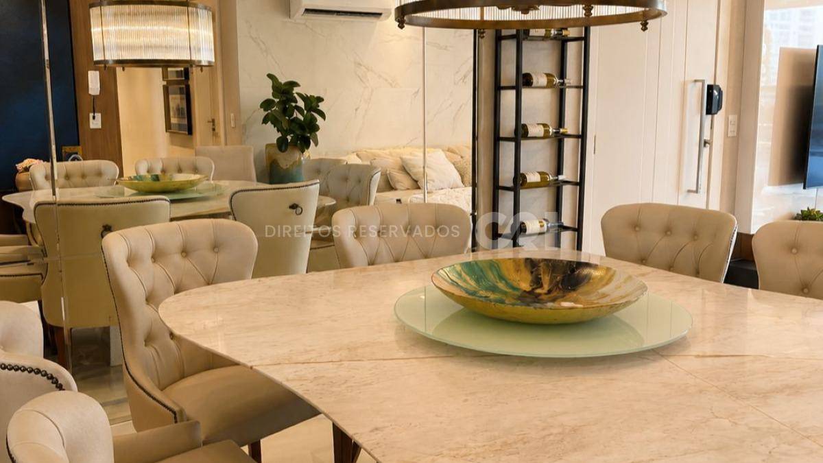 Apartamento Diferenciado com 3 Suítes no Phoenix Tower na Barra Sul de Balneário Camboriú