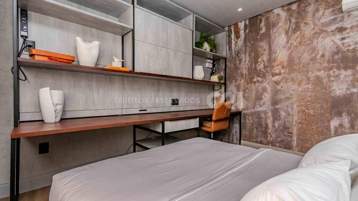 Apartamento com 4 suítes no Edifício Baturité na Barra Sul em Balneário Camboriú
