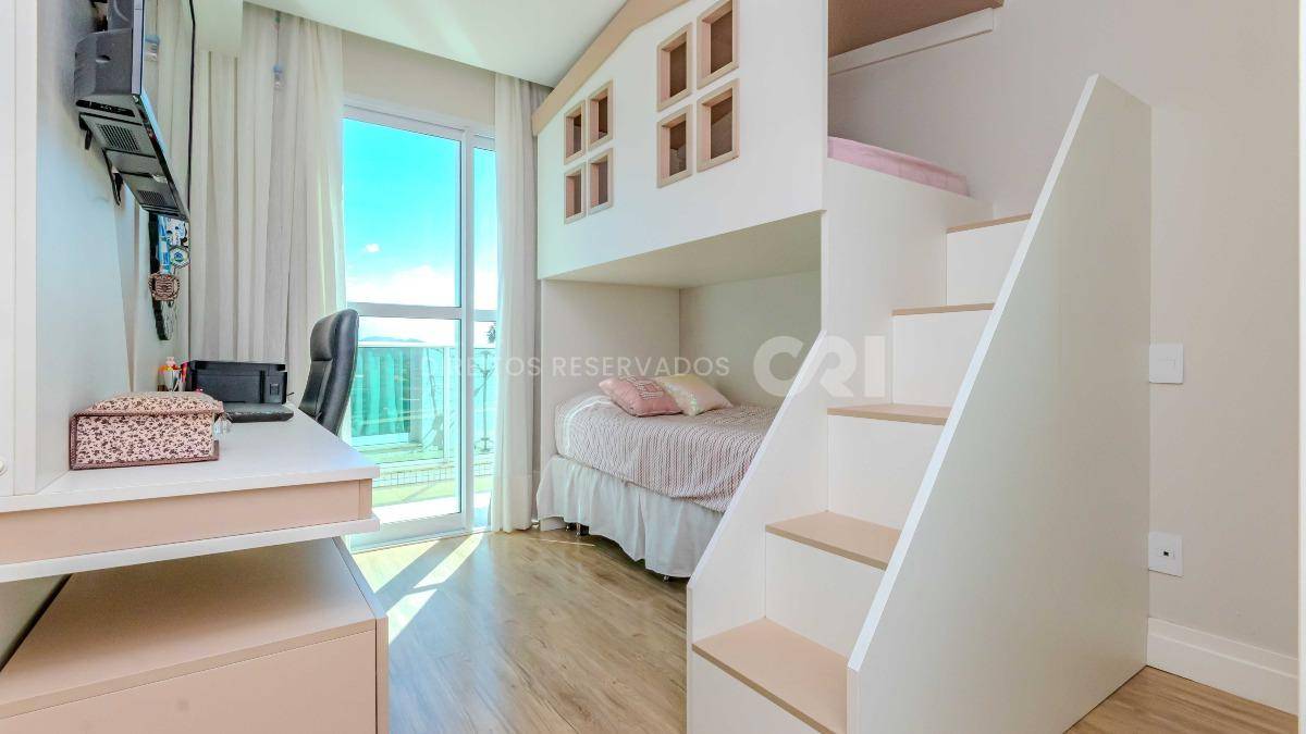 Apartamento com 3 Suítes no Phoenix Tower na Barra Sul de Balneário Camboriú