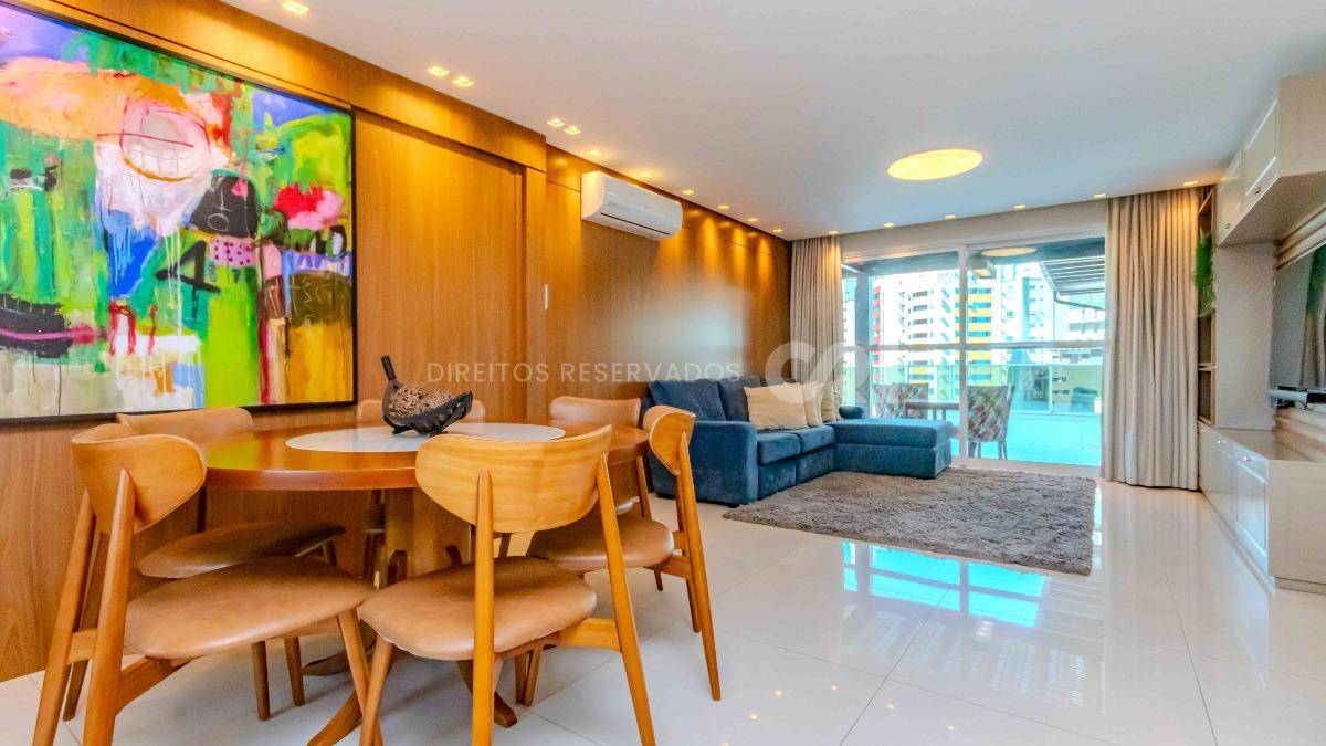 Apartamento com 3 Suítes no Phoenix Tower na Barra Sul de Balneário Camboriú