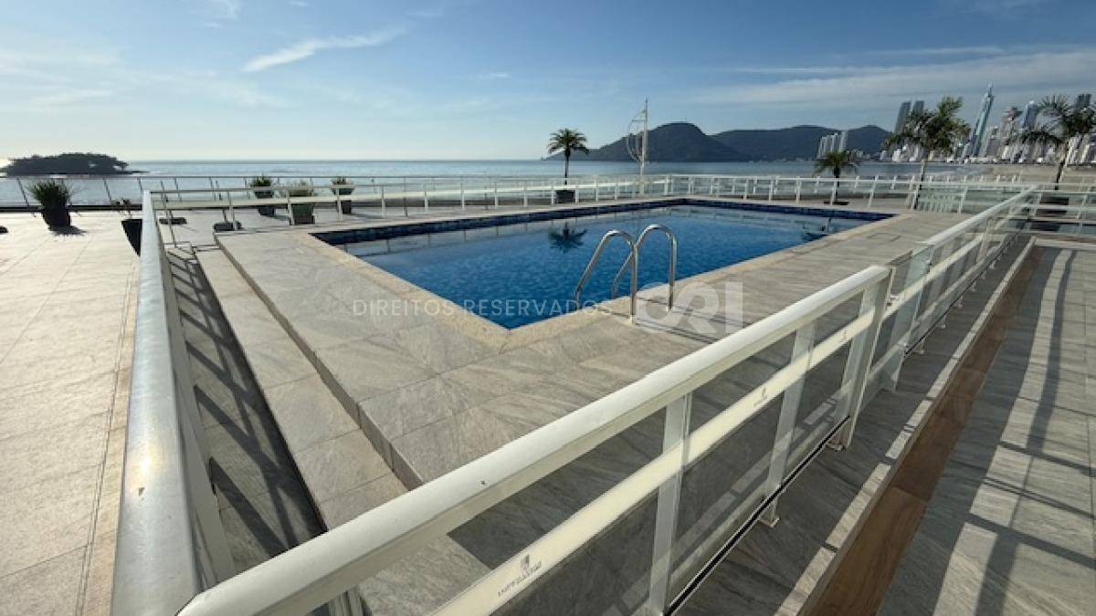 Apartamento com 2 quartos no Edifício Imperatriz no Centro de Balneário Camboriú