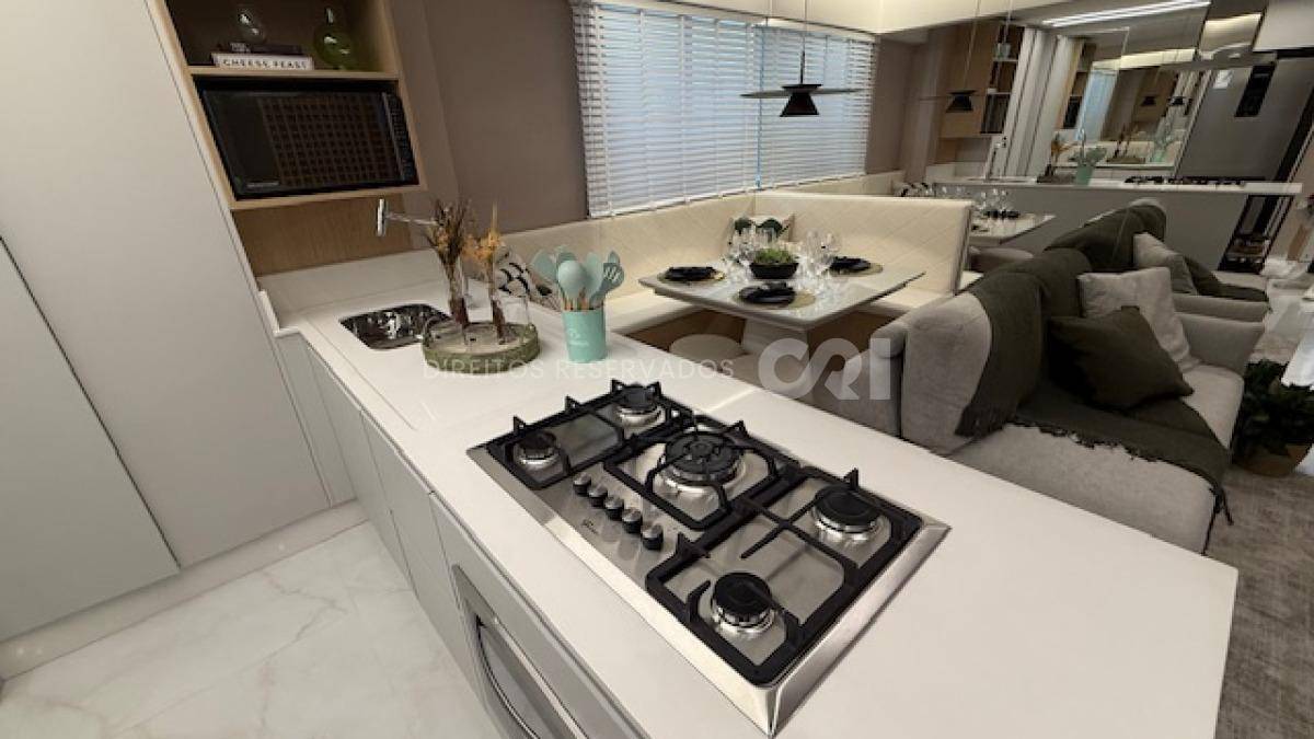 Apartamento com 2 quartos no Edifício Imperatriz no Centro de Balneário Camboriú