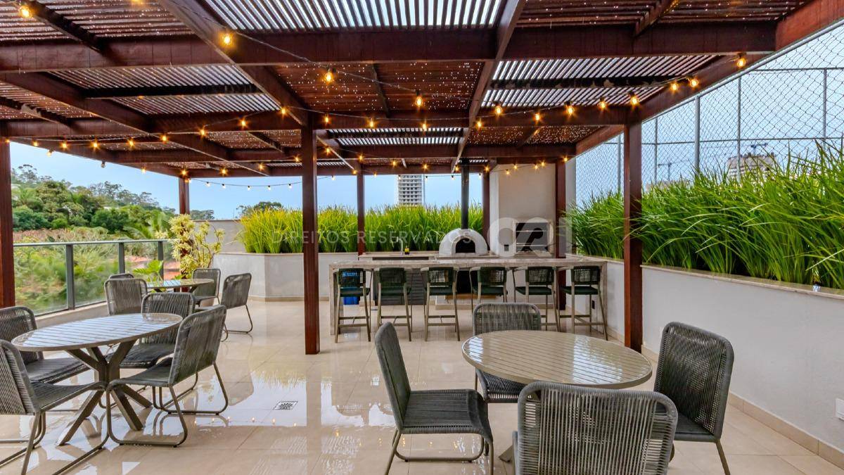 Apartamento com 3 suítes no Brava Garden na Praia Brava em Itajaí