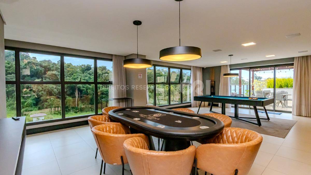 Apartamento com 3 suítes no Brava Garden na Praia Brava em Itajaí