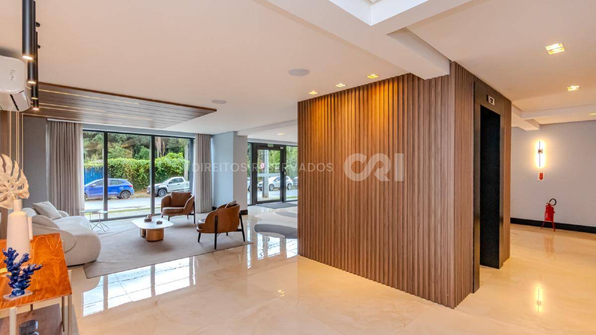 Apartamento com 3 suítes no Brava Garden na Praia Brava em Itajaí