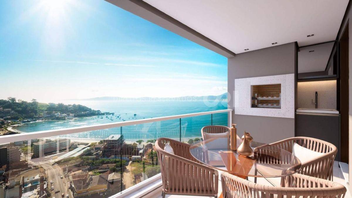 Apartamento com 3 dormitórios no Belmare no Canto da Praia, Itapema