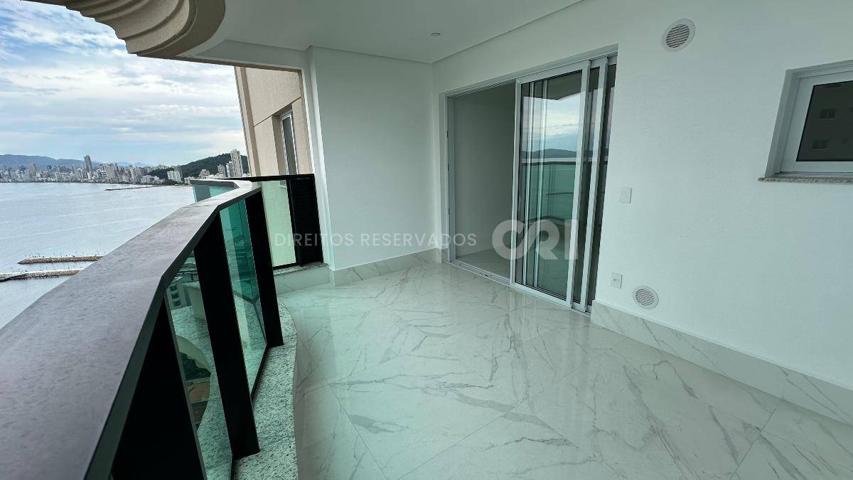 Apartamento com 4 Suítes no Ristretto Residence no Canto da Praia, Itapema