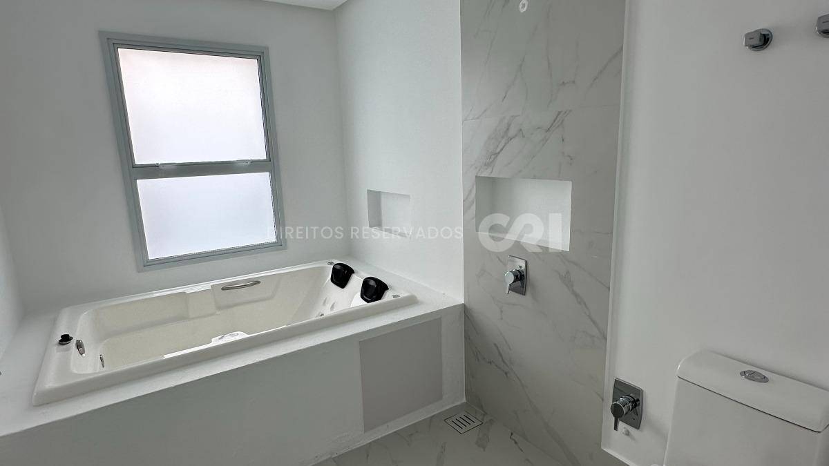 Apartamento com 4 Suítes no Ristretto Residence no Canto da Praia, Itapema