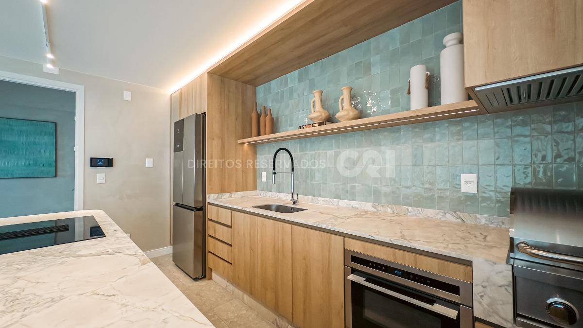 Apartamento com 2 quartos no Salt na Praia Brava em Itajaí