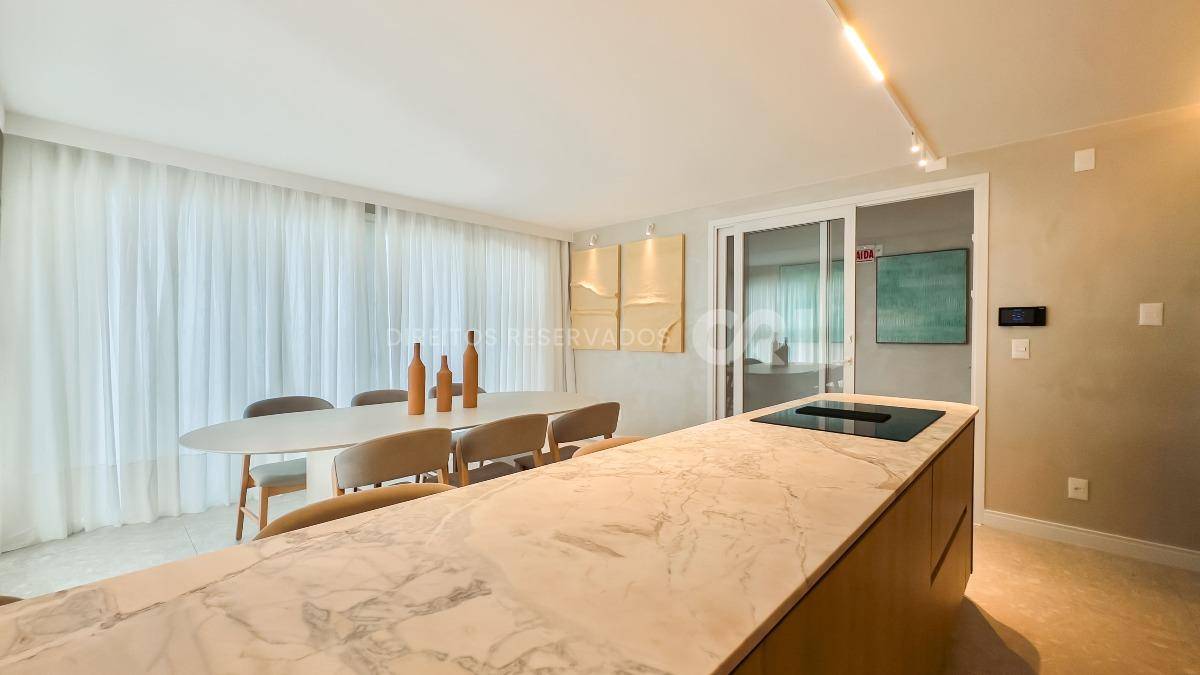 Apartamento com 2 quartos no Salt na Praia Brava em Itajaí