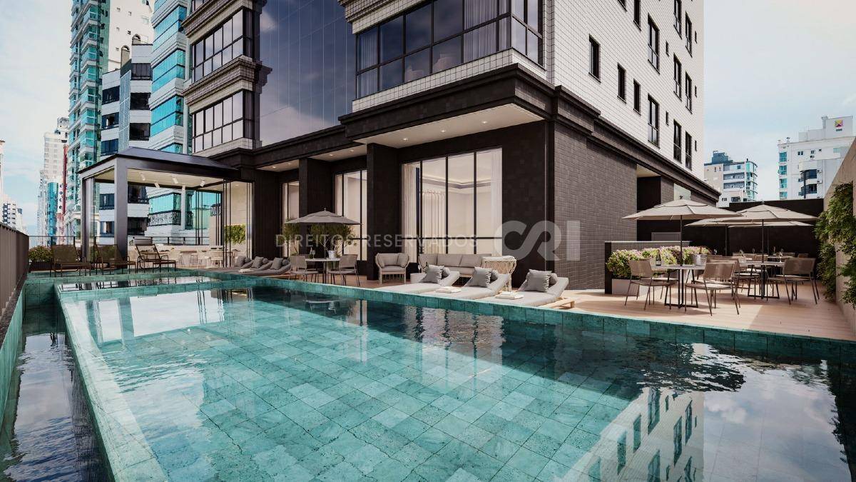 Apartamento com vista mar, 4 Suítes no Villa Maiorca na Meia Praia, Itapema