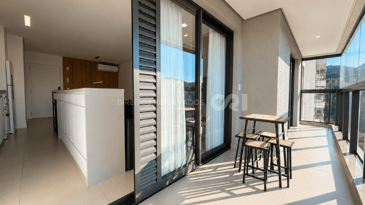 Apartamento com 2 Suítes mobiliado Brava Garden na Praia Brava em Itajaí