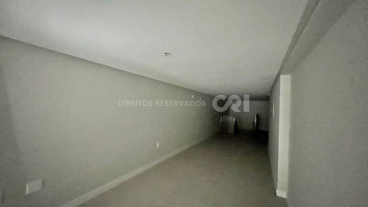Sala comercial no edifício La Belle Tour no Centro em Balneário Camboriú