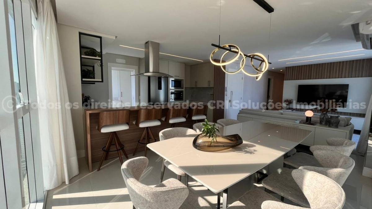 Apartamento com 2 suítes no Eleganza Tower no Centro de Balneário Camboriú