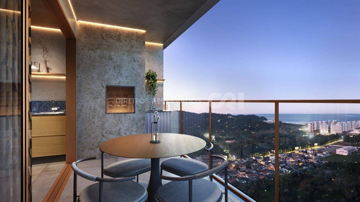 Apartamento com 2 Suítes no Brava Ocean Home Club na Praia Brava em Itajaí
