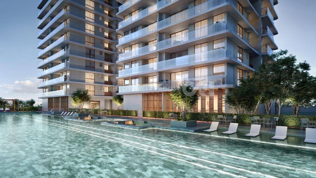 Apartamento com 2 Suítes no Brava Ocean Home Club na Praia Brava em Itajaí