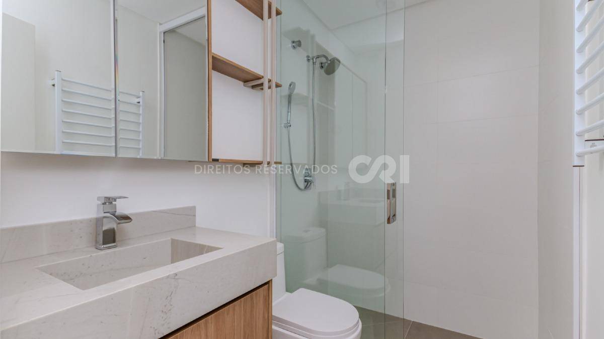 Cobertura Duplex Mobiliada no Edifício JK com 3 suítes na Praia Brava em Itajaí