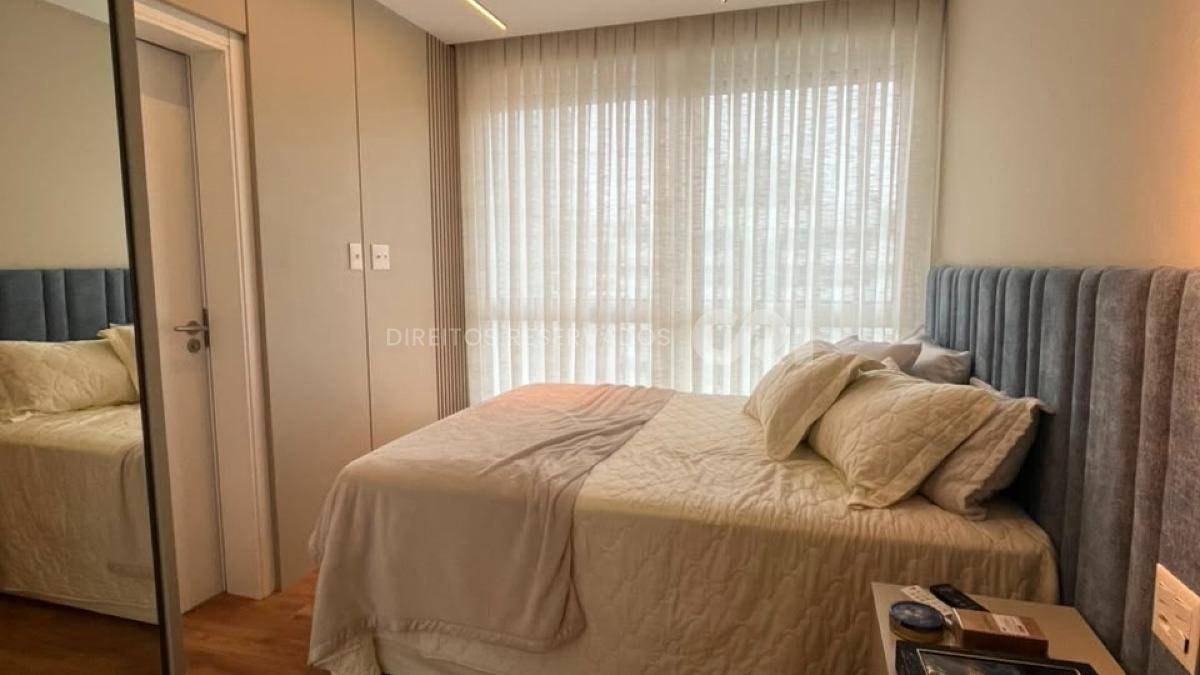 Apartamento com 3 Suítes no Riva na Praia Brava em Itajaí