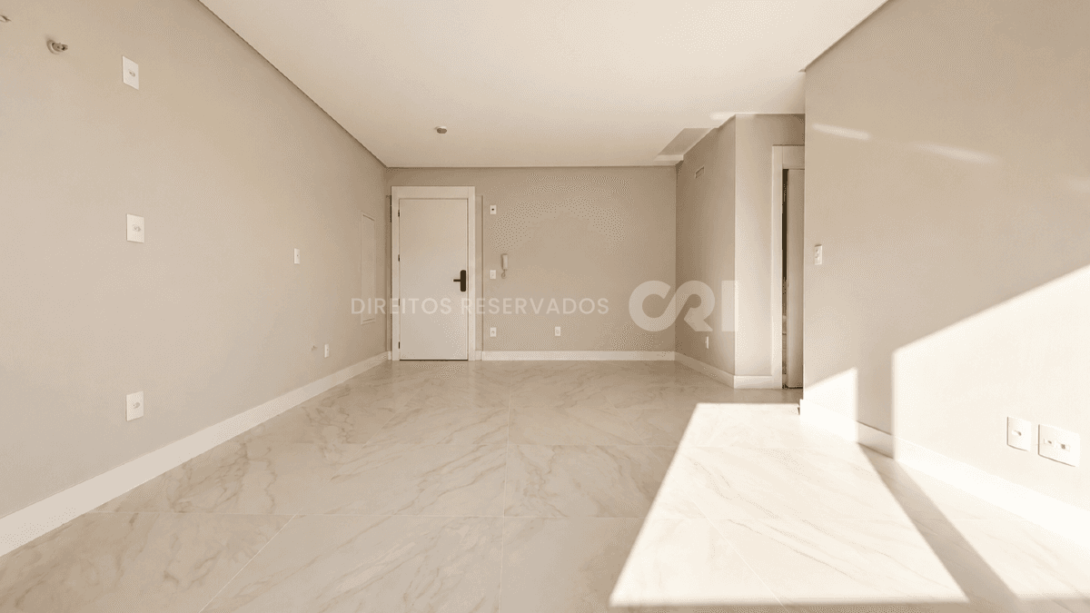 Apartamento com 2 dormitórios com sacada no Sky Brava na Praia Brava em Itajaí