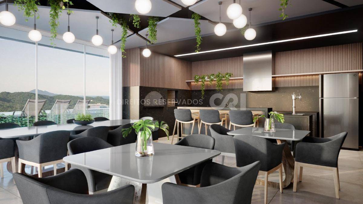 Apartamento com 2 Quartos no Sky Brava na Praia Brava em Itajaí