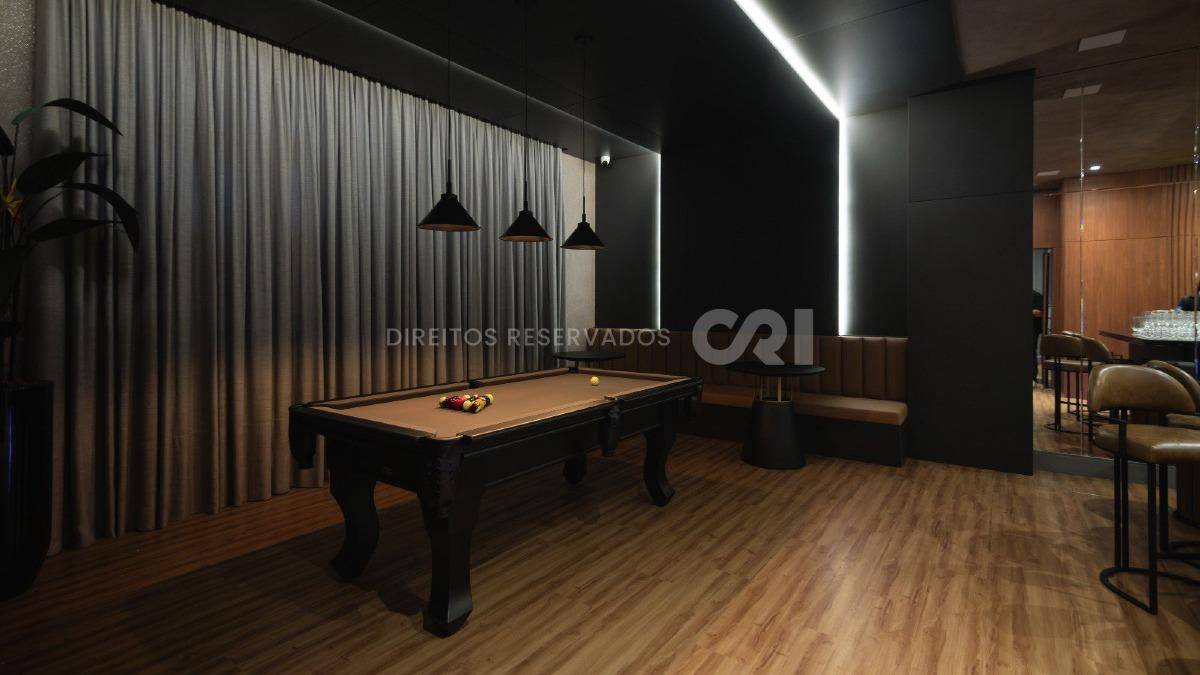 Apartamento com 4 Suítes na Shard Tower em Meia Praia, Itapema