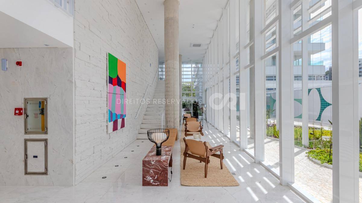 Apartamento com 3 Suítes e 163m² no Riva na Praia Brava em Itajaí